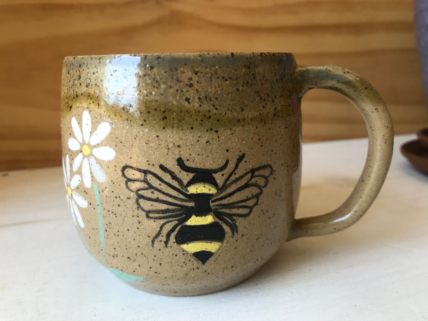 Bee mug