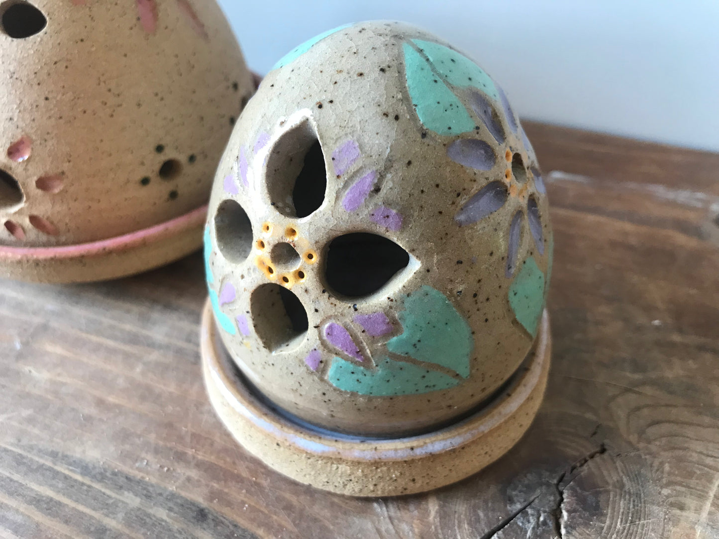Cone incense holder