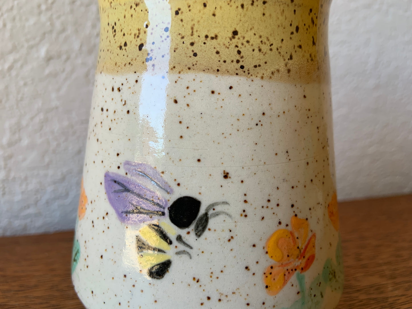 Bee vase